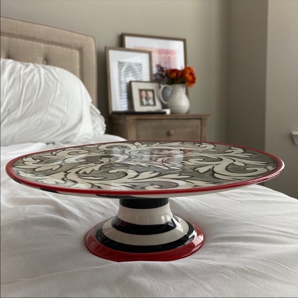 Molly Hatch Anthropologie Cake Pie Stand - Picture 3 of 14